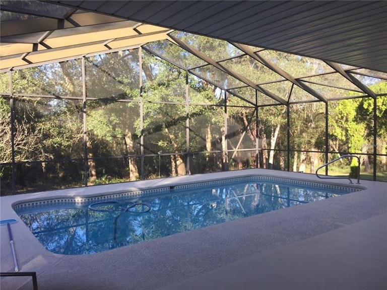 Photo 13 of 24 - 618 First Ave, Lady Lake, FL 32159