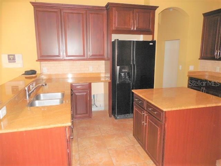 Photo 3 of 25 - 8748 Handel Loop, Land O Lakes, FL 34637