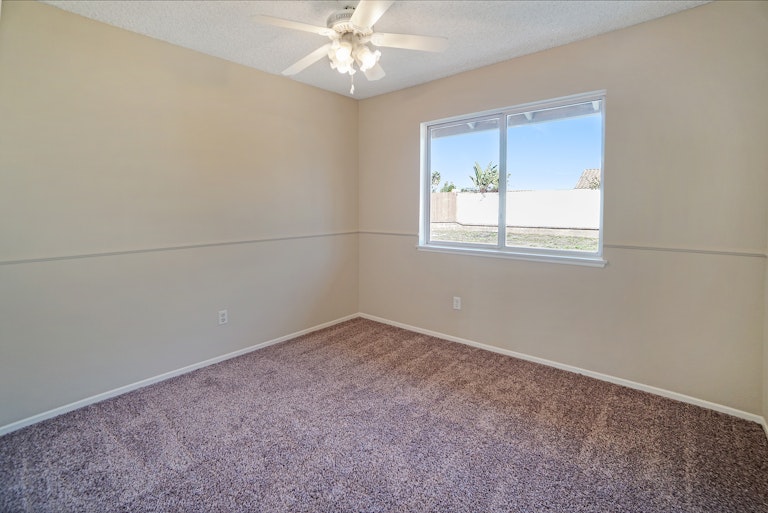 Photo 14 of 17 - 8730 Sandhill Dr, Riverside, CA 92508