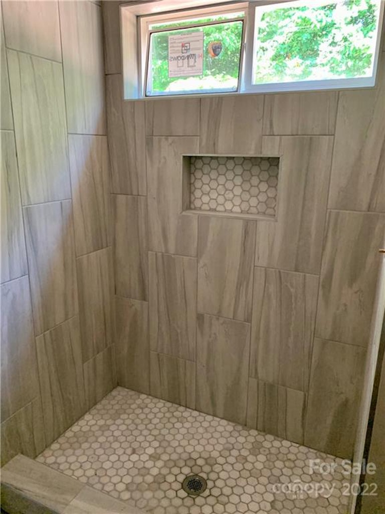 Photo 12 of 14 - 189 Sweet Cherry Ln #2, Stony Point, NC 28678