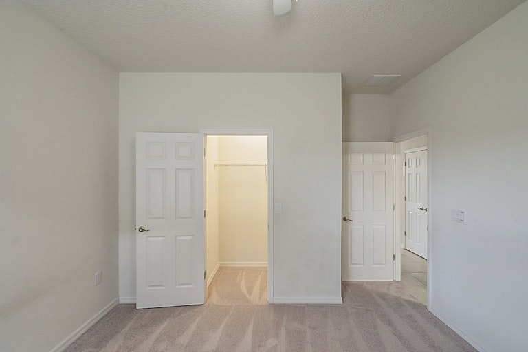 Photo 22 of 29 - 3343 Bethpage Loop, Mount Dora, FL 32757