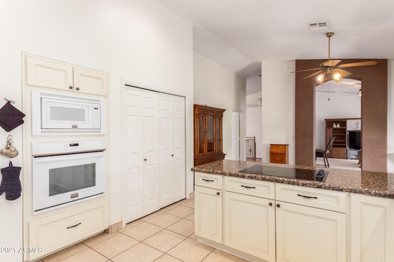 Photo 14 of 60 - 23207 S 130th St, Chandler, AZ 85249