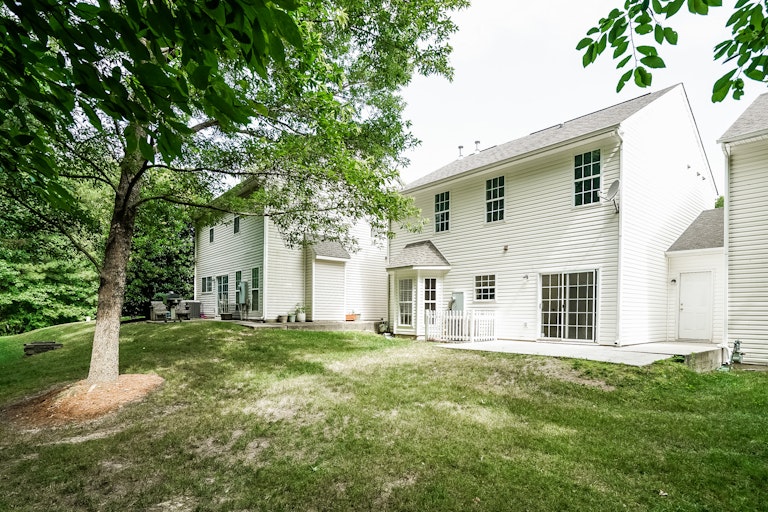Photo 6 of 25 - 5315 Eolian Ct, Raleigh, NC 27607