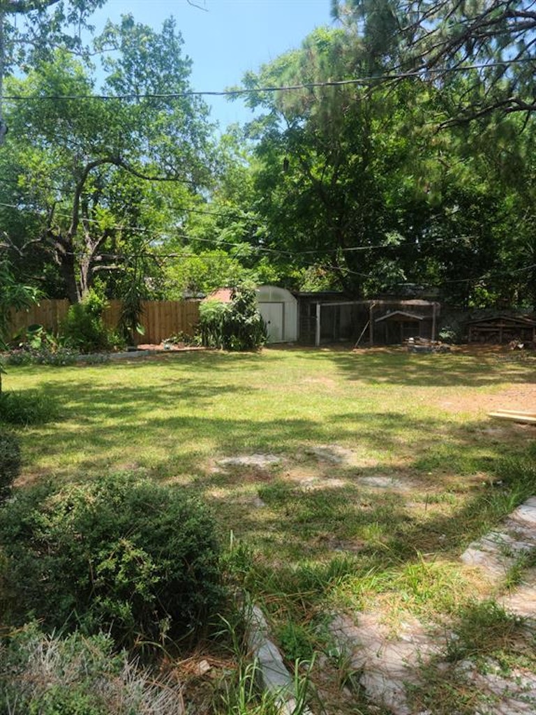 Photo 15 of 17 - 572 E Normandy Blvd, Deltona, FL 32725