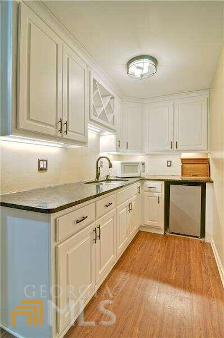Photo 61 of 78 - 945 Whitehawk Trl, Lawrenceville, GA 30043