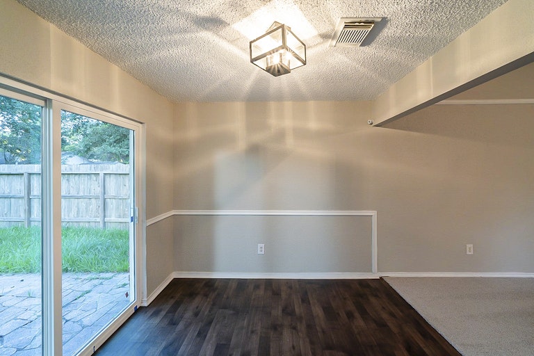 Photo 14 of 33 - 3303 Crossman St, Porter, TX 77365