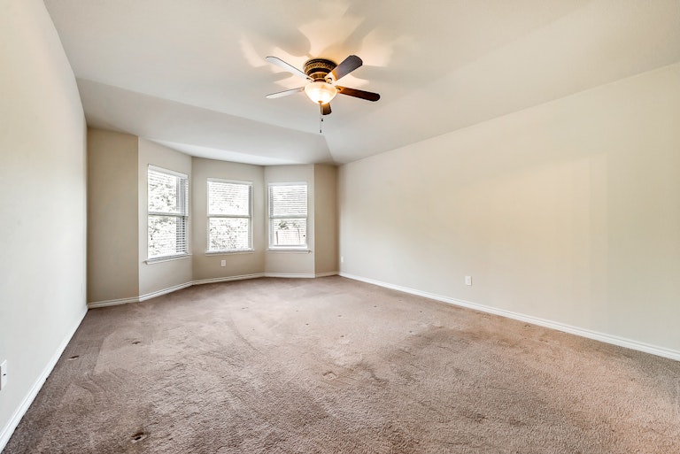 Photo 16 of 26 - 7444 Durness Dr, Fort Worth, TX 76179