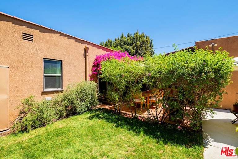 Photo 50 of 51 - 3759 Brayton Ave, Long Beach, CA 90807