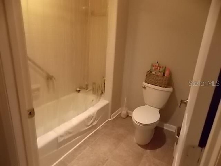 Photo 16 of 20 - 528 Spring Lakes Blvd #528, Bradenton, FL 34210