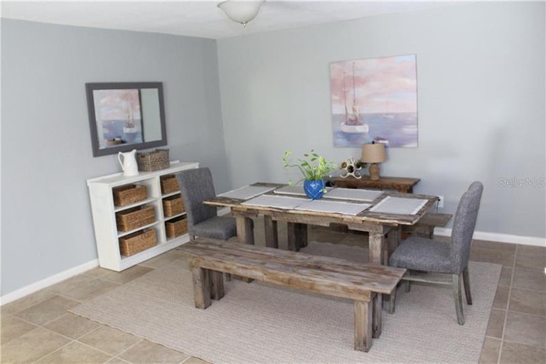 Photo 19 of 25 - 1016 N Grandview St, Mount Dora, FL 32757