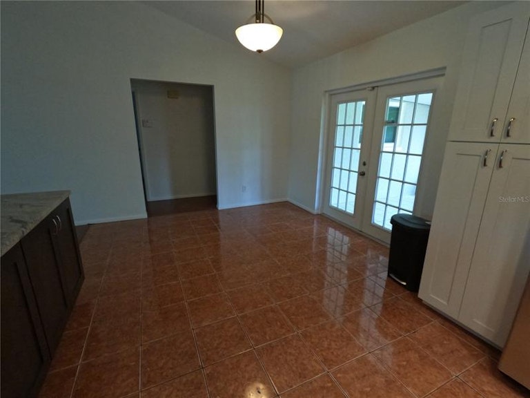 Photo 6 of 20 - 6840 43rd St N, Pinellas Park, FL 33781