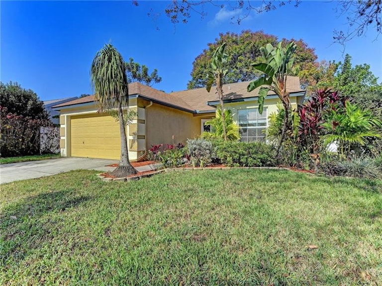 Photo 1 of 25 - 6030 66th Street Cir E, Palmetto, FL 34221