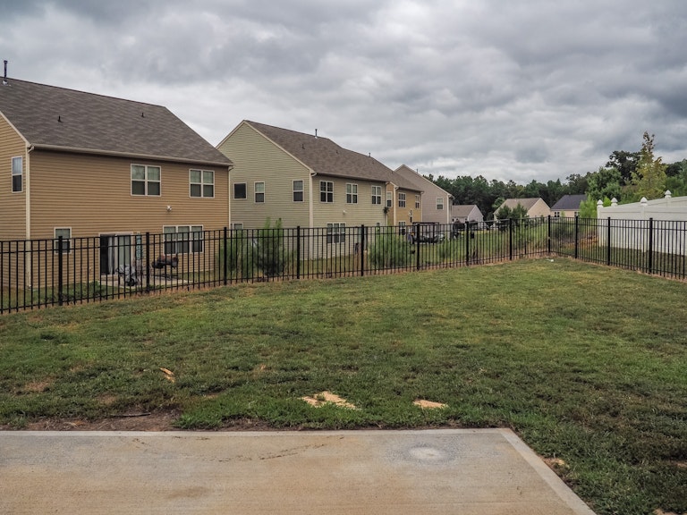 Photo 17 of 20 - 114 Genoa Ln, Clayton, NC 27527