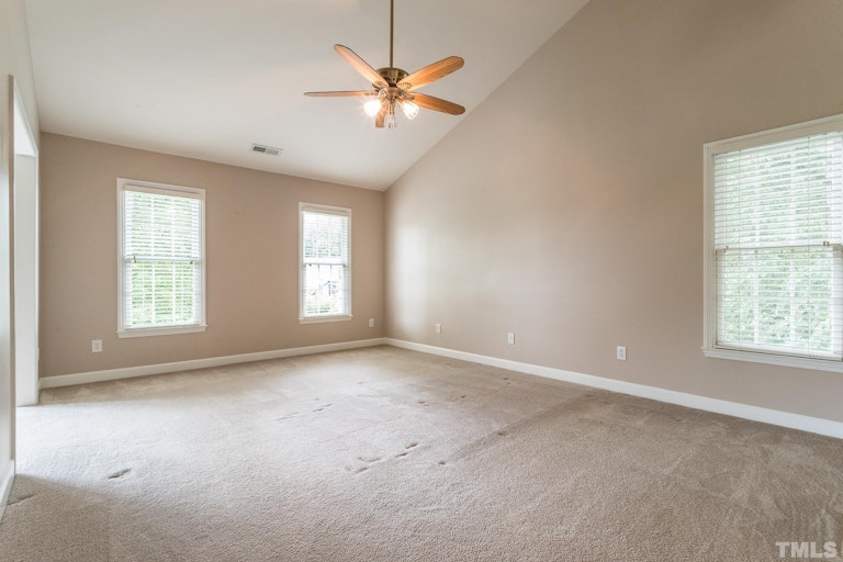 Photo 27 of 31 - 11305 Timbergrove Ln, Raleigh, NC 27614