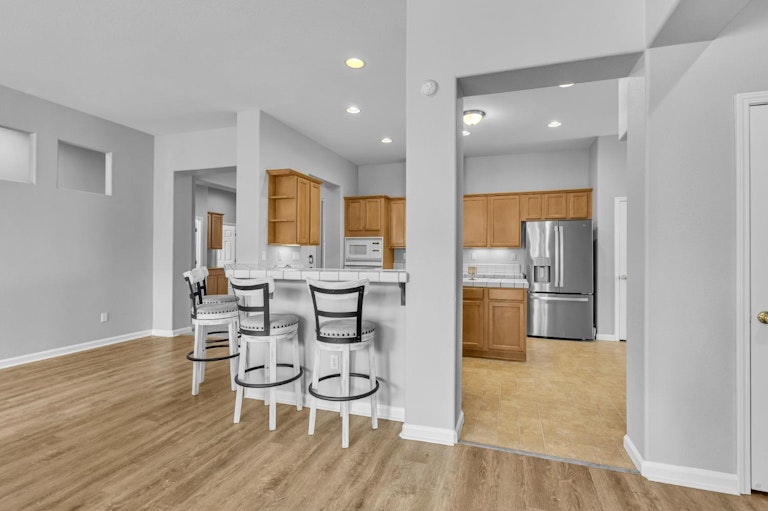 Photo 13 of 55 - 7831 Lahontan Ct, Sacramento, CA 95829