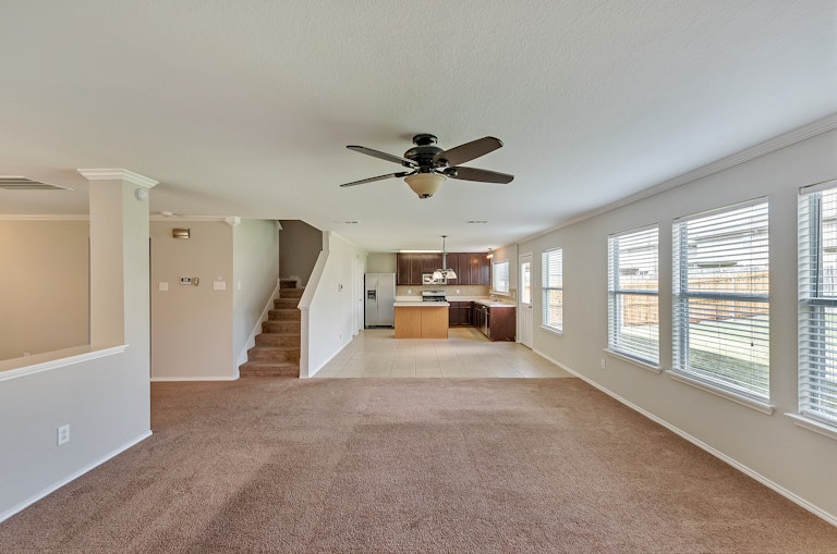 Photo 8 of 30 - 9125 Liberty Crossing Dr, Fort Worth, TX 76131