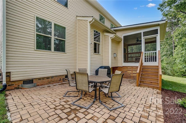 Photo 35 of 42 - 1212 Kingsford Ct, Matthews, NC 28104