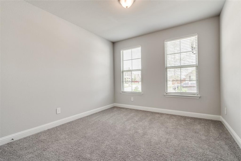 Photo 21 of 26 - 1618 Cherington Ln, Forney, TX 75126