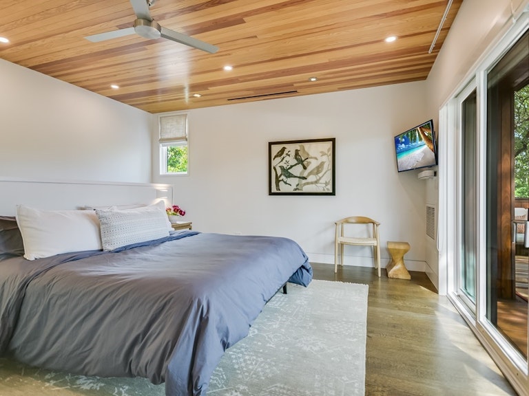 Photo 11 of 20 - 2906 Rio Grande St, Austin, TX 78705