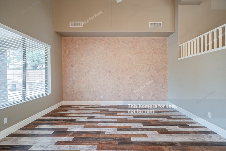 Photo 11 of 26 - 40140 N Gershwin Dr, Anthem, AZ 85086