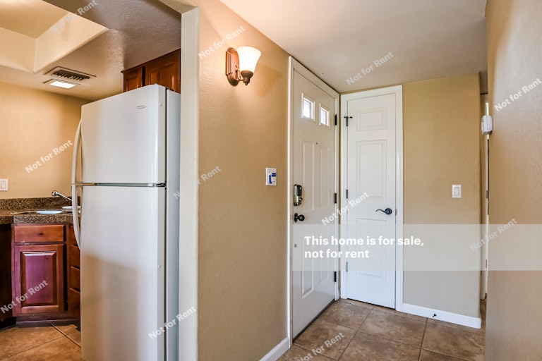Photo 9 of 24 - 6651 N Campbell Ave #262, Tucson, AZ 85718
