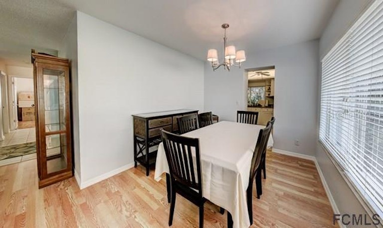 Photo 16 of 39 - 11 Crompton Pl, Palm Coast, FL 32137