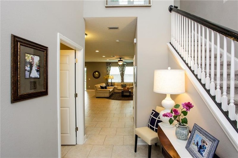 Photo 14 of 24 - 8389 Nandina Dr, Sarasota, FL 34240