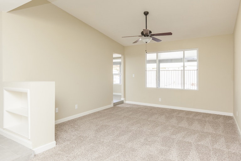 Photo 10 of 26 - 3926 W Campo Bello Dr, Glendale, AZ 85308