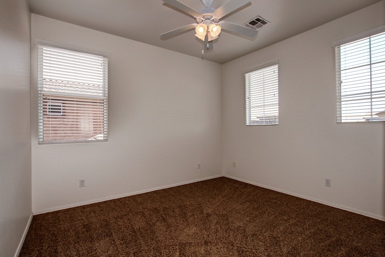 Photo 18 of 26 - 11992 W Fillmore St, Avondale, AZ 85323