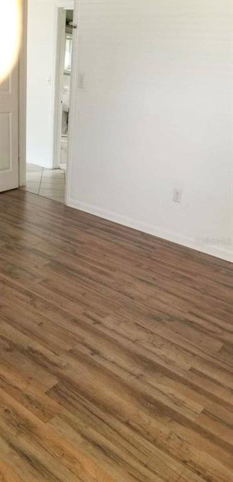 Photo 12 of 17 - 572 E Normandy Blvd, Deltona, FL 32725