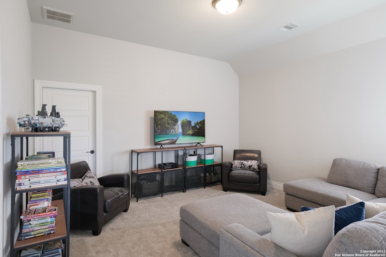 Photo 20 of 37 - 1623 Blush, New Braunfels, TX 78132