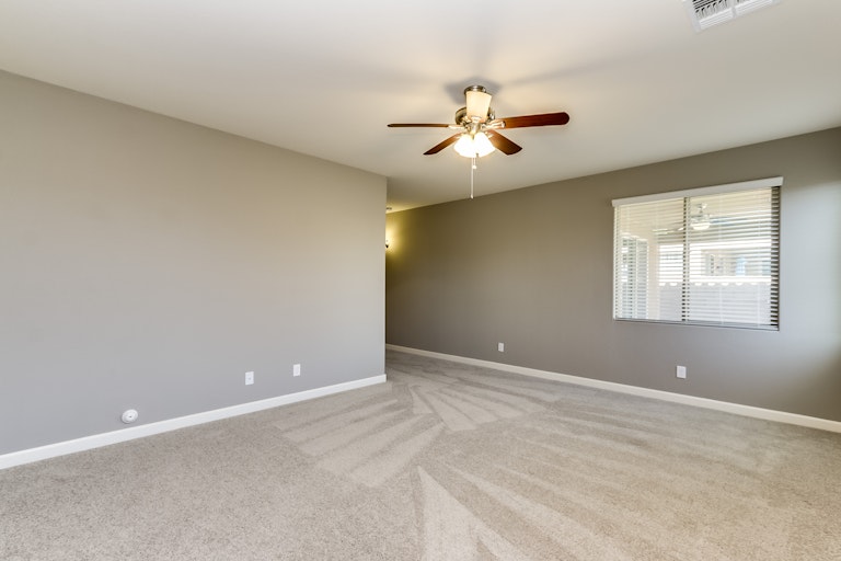 Photo 16 of 26 - 4541 E Rhyolite Dr, San Tan Valley, AZ 85143