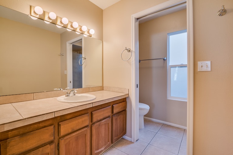 Photo 16 of 23 - 2929 E Broadway Rd #91, Mesa, AZ 85204