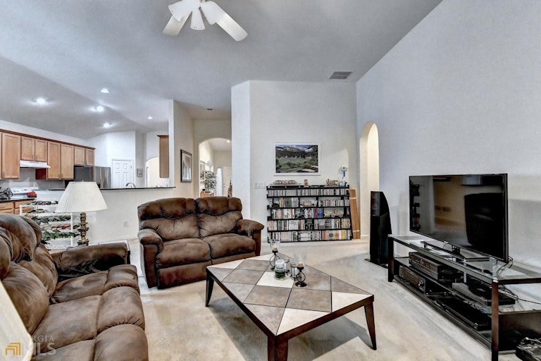 Photo 27 of 56 - 725 Gran Heritage Way, Dacula, GA 30019