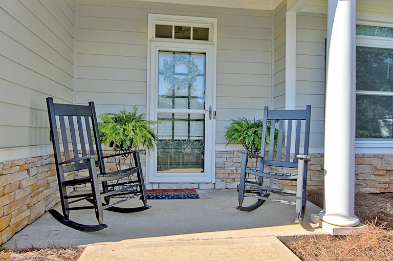 Photo 2 of 61 - 74 Medallion Park, Newnan, GA 30265