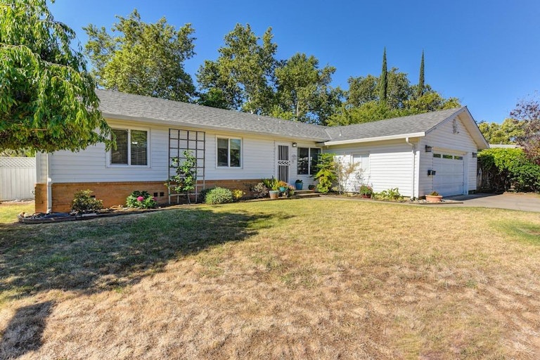 Photo 26 of 26 - 10664 Chardonay Dr, Rancho Cordova, CA 95670