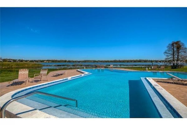 Photo 17 of 25 - 1 Casa Loma Way #1, Lakeland, FL 33813