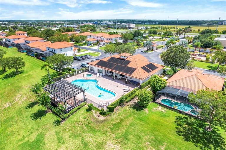 Photo 9 of 33 - 134 Sandy Point Way, Clermont, FL 34714