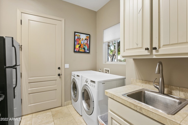 Photo 29 of 48 - 12247 E Mary Katherine Dr, Scottsdale, AZ 85259