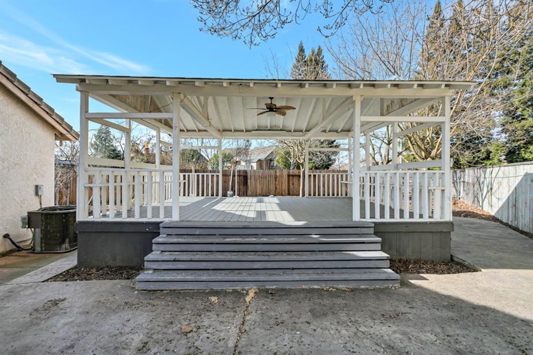 Photo 39 of 40 - 10536 Ragtime Cir, Rancho Cordova, CA 95670