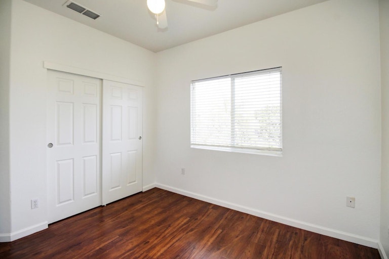 Photo 15 of 20 - 2157 Paul Courter Way, Sacramento, CA 95835