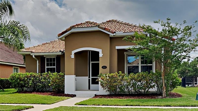 Photo 1 of 13 - 3322 Cerro Ave, New Smyrna Beach, FL 32168