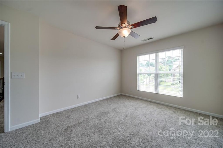 Photo 25 of 32 - 6727 Coral Rose Rd, Charlotte, NC 28277