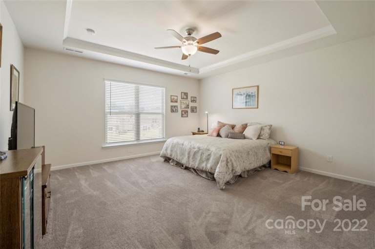 Photo 25 of 48 - 15003 Luna Dr, Charlotte, NC 28278