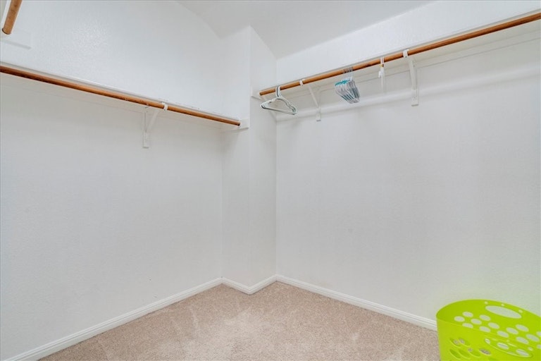 Photo 16 of 32 - 4703 Valcour Bay Ln, Austin, TX 78754