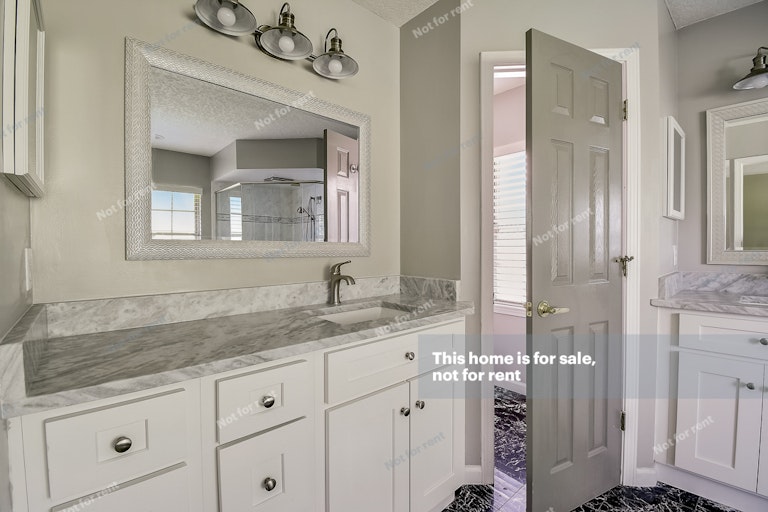 Photo 34 of 36 - 8560 Walden Glen Dr, Jacksonville, FL 32256