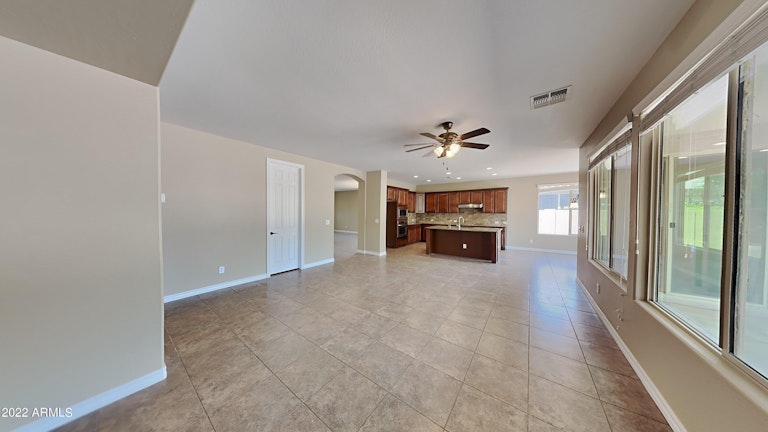 Photo 4 of 15 - 2472 E Mead Dr, Gilbert, AZ 85298
