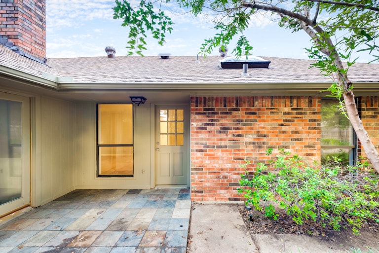 Photo 30 of 36 - 1507 La Paz Dr, Plano, TX 75074