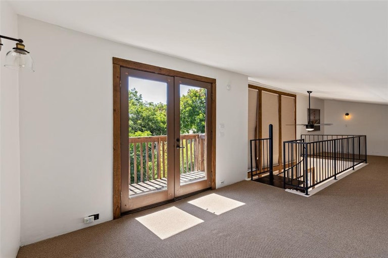 Photo 33 of 36 - 6162 Prospect Ave, Dallas, TX 75214