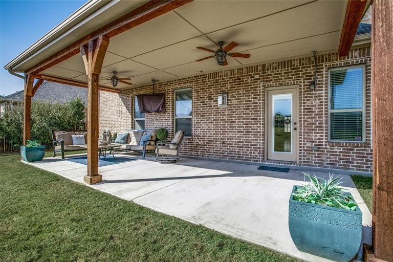 Photo 24 of 31 - 10809 Frost Pl, McKinney, TX 75071